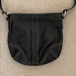 Cross body purse